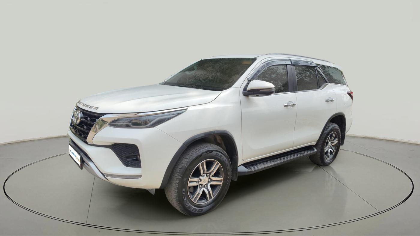 2023 Toyota Fortuner 4X2 AT 2.8 DIESEL, Diesel, Automatic, 42,436 km, exterior