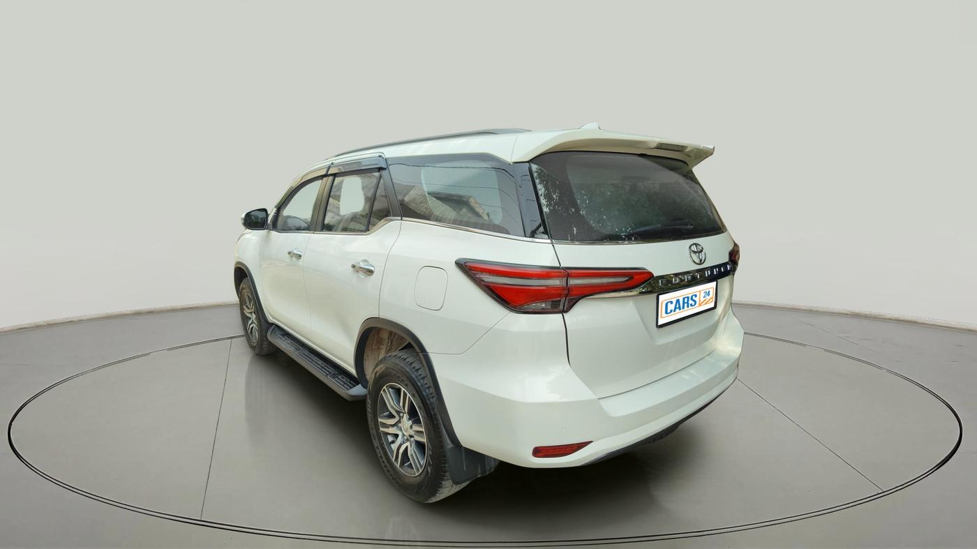 2023 Toyota Fortuner 4X2 AT 2.8 DIESEL, Diesel, Automatic, 42,436 km, exterior