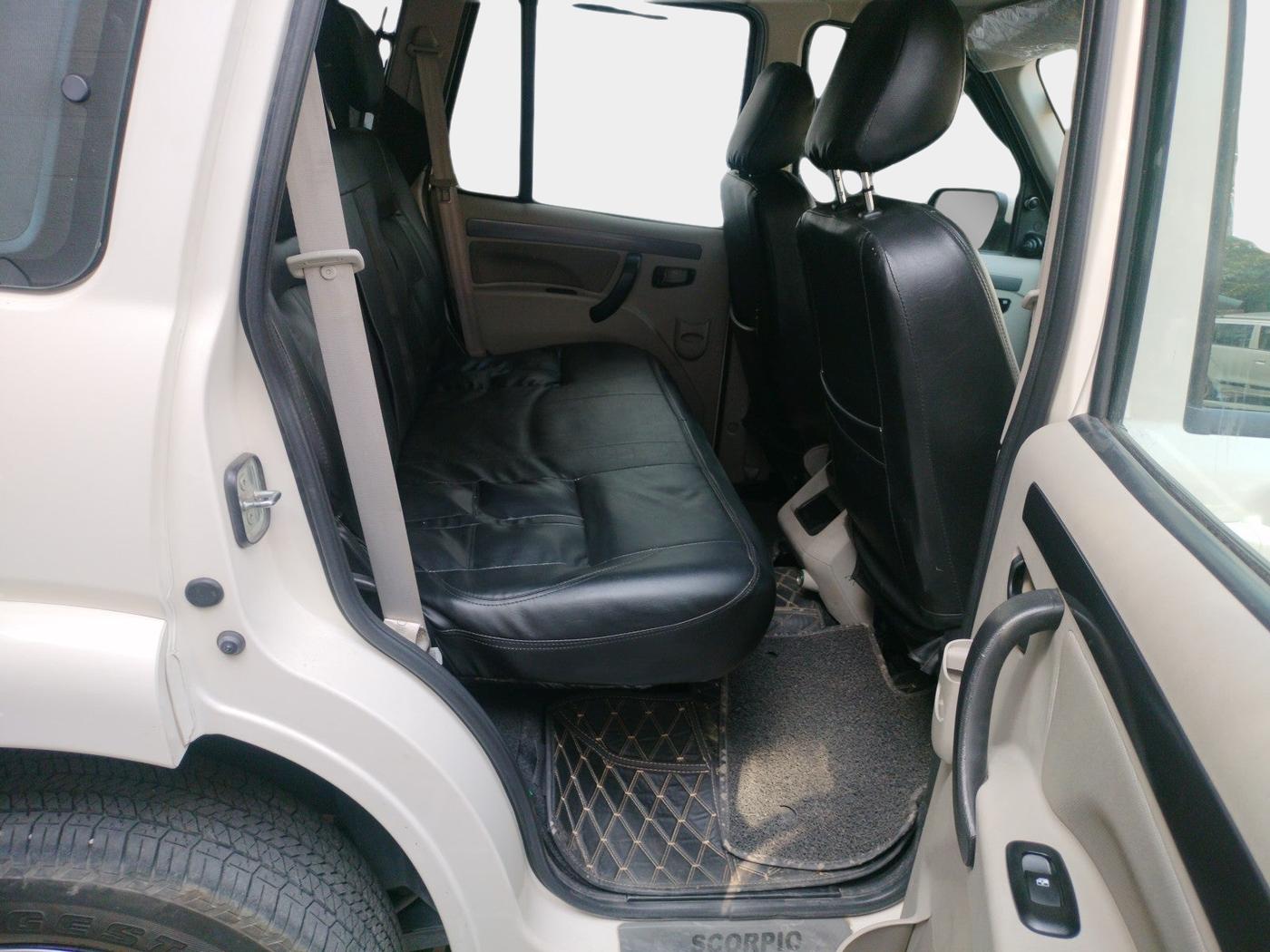 2021 Mahindra Scorpio S5, Diesel, Manual, 38,529 km, interior