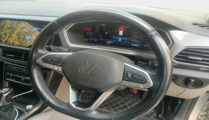 2022 Volkswagen TAIGUN TOPLINE 1.0 TSI AT, Petrol, Automatic, 54,799 km, interior