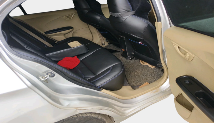 2017 Honda Amaze 1.2L I-VTEC S, Petrol, Manual, 79,180 km, interior