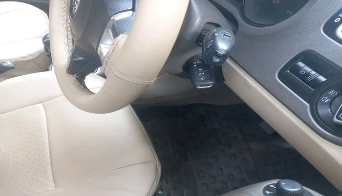 2014 Volkswagen Vento HIGHLINE DIESEL 1.6, Diesel, Manual, 93,924 km, interior