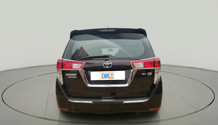 2017 Toyota Innova Crysta 2.4 G 7 STR, Diesel, Manual, 91,383 km, exterior