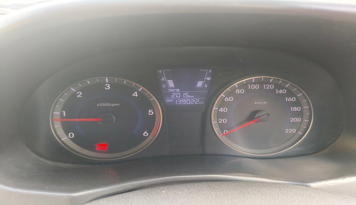 2013 Hyundai Verna FLUIDIC 1.6 CRDI EX, Diesel, Manual, 1,39,022 km, interior