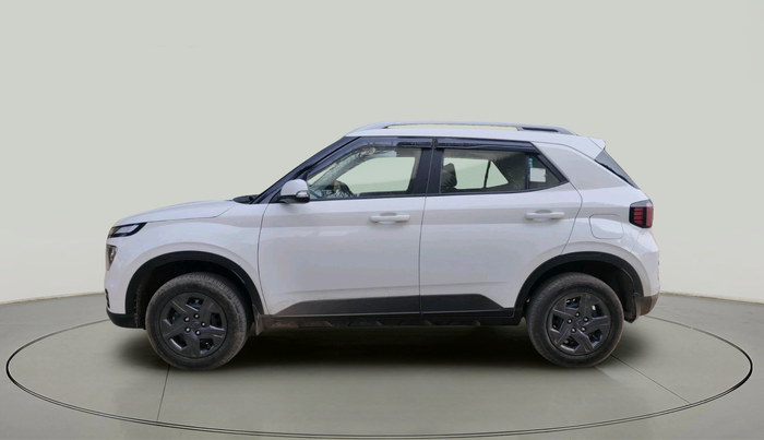 2023 Hyundai VENUE S(O) 1.2, Petrol, Manual, 2,117 km, exterior