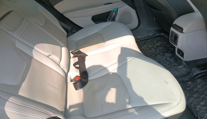 2018 Jeep Compass LIMITED (O) 2.0 DIESEL 4X4, Diesel, Manual, 1,11,336 km, interior