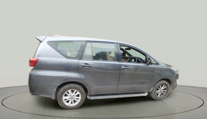 2017 Toyota Innova Crysta 2.8 GX AT 7 STR, Diesel, Automatic, 1,61,443 km, exterior