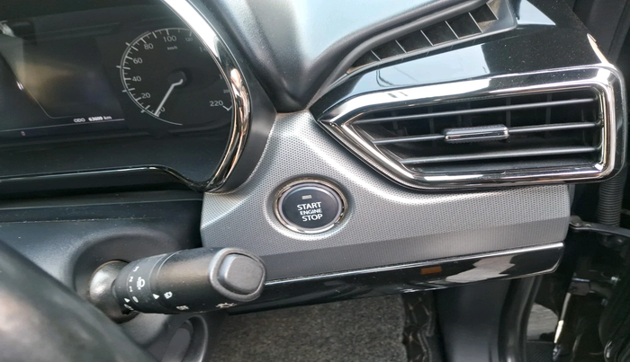 2022 Tata Harrier XZA PLUS 2.0L, Diesel, Automatic, 63,609 km, interior