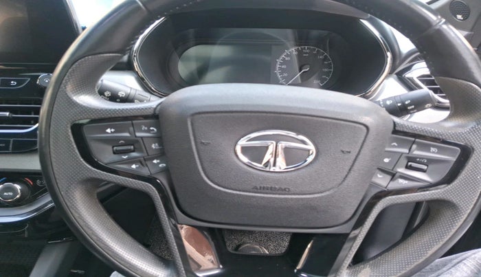 2022 Tata Harrier XZA PLUS 2.0L, Diesel, Automatic, 63,609 km, interior