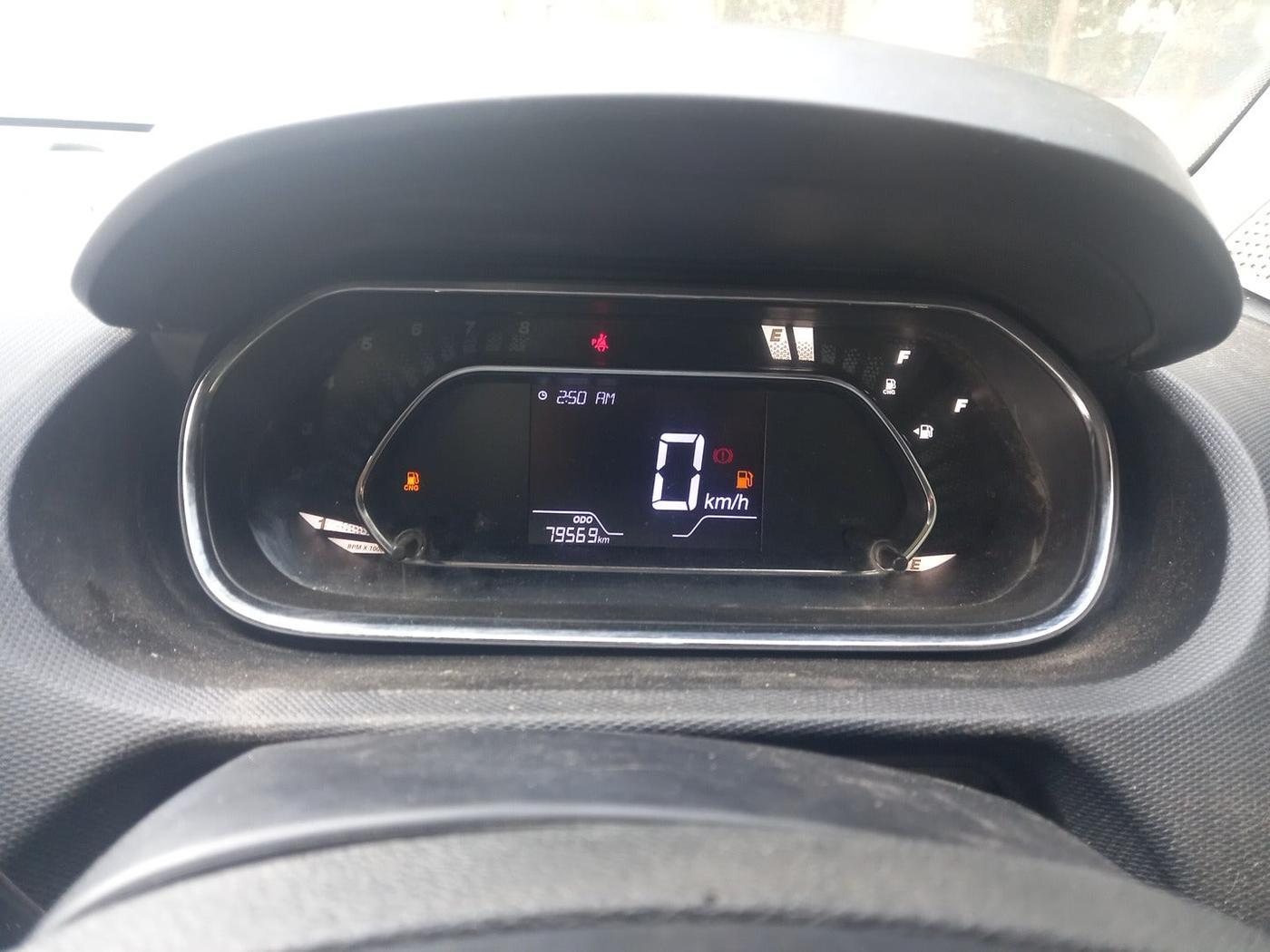 2022 Tata TIGOR XZ CNG, Petrol, Manual, 79,569 km, interior