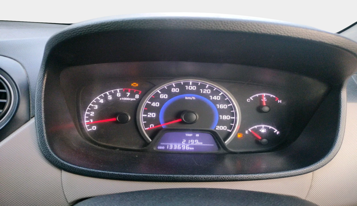 2018 Hyundai Grand i10 SPORTZ 1.2 KAPPA VTVT, Petrol, Manual, 1,33,696 km, interior