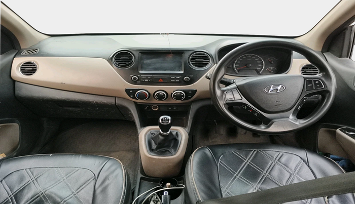 2018 Hyundai Grand i10 SPORTZ 1.2 KAPPA VTVT, Petrol, Manual, 1,33,696 km, interior