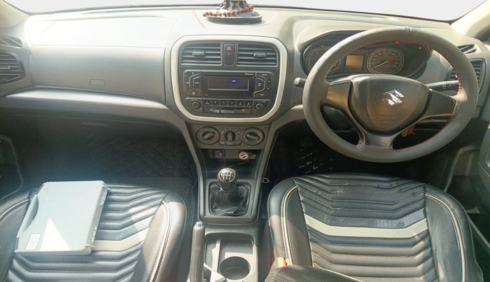 2018 Maruti Vitara Brezza VDI, Diesel, Manual, 73,646 km, interior