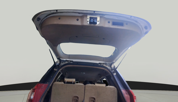 2014 Mahindra XUV500 W4, Diesel, Manual, 1,25,524 km, exterior