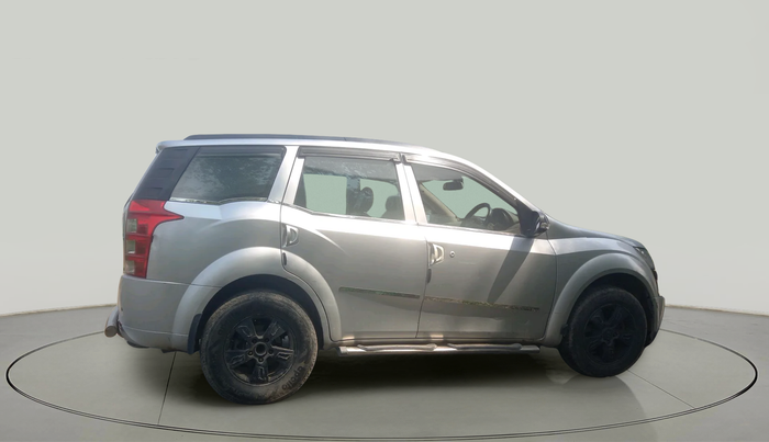 2014 Mahindra XUV500 W4, Diesel, Manual, 1,25,524 km, exterior