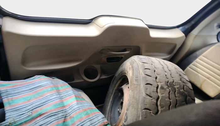 2016 Mahindra TUV300 T8, Diesel, Manual, 79,250 km, interior