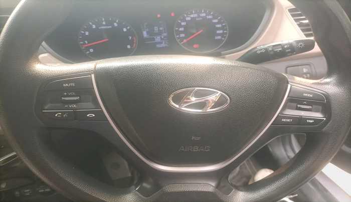 2019 Hyundai Elite i20 SPORTZ PLUS 1.2, Petrol, Manual, 96,254 km, interior