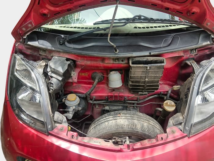 2015 Tata Nano TWIST XTA, Petrol, Automatic, 82 km, exterior