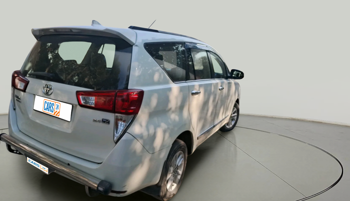 2017 Toyota Innova Crysta 2.4 ZX 7 STR, Diesel, Manual, 2,04,659 km, exterior