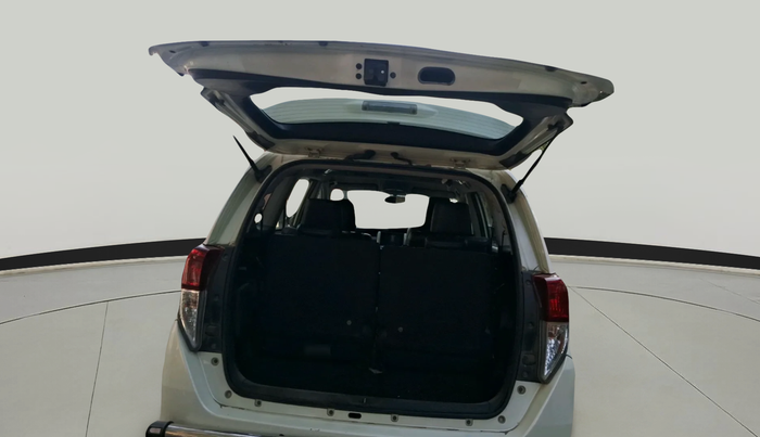 2017 Toyota Innova Crysta 2.4 ZX 7 STR, Diesel, Manual, 2,04,659 km, exterior