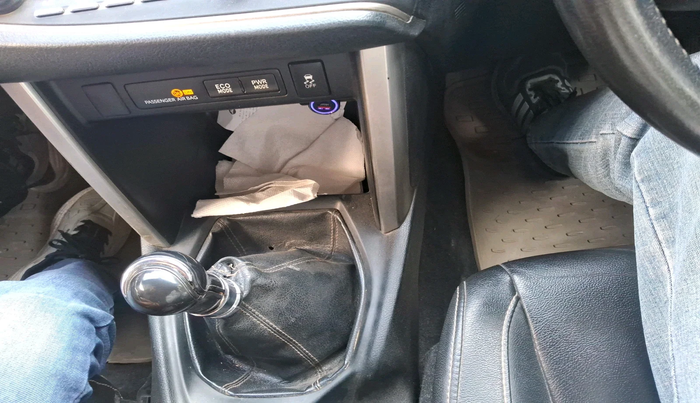 2017 Toyota Innova Crysta 2.4 ZX 7 STR, Diesel, Manual, 2,04,659 km, interior