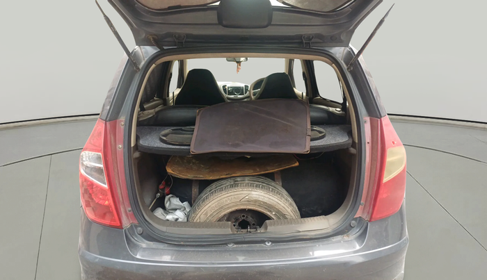 2012 Hyundai i10 MAGNA 1.2, Petrol, Manual, 24,74,447 km, exterior