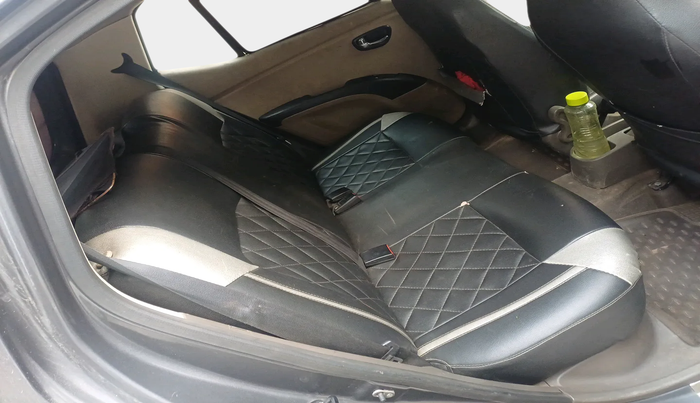 2012 Hyundai i10 MAGNA 1.2, Petrol, Manual, 24,74,447 km, interior