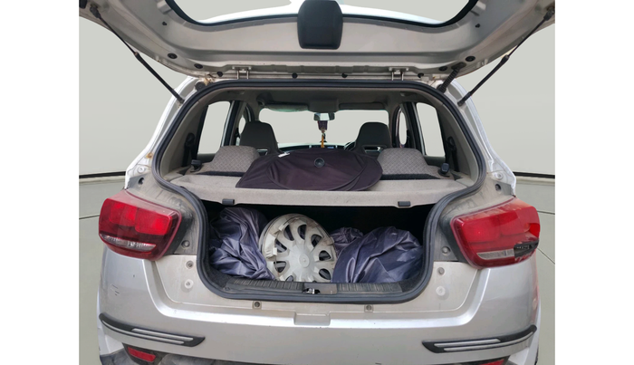 2016 Mahindra Kuv100 K4 6 STR, Petrol, Manual, 87,792 km, exterior