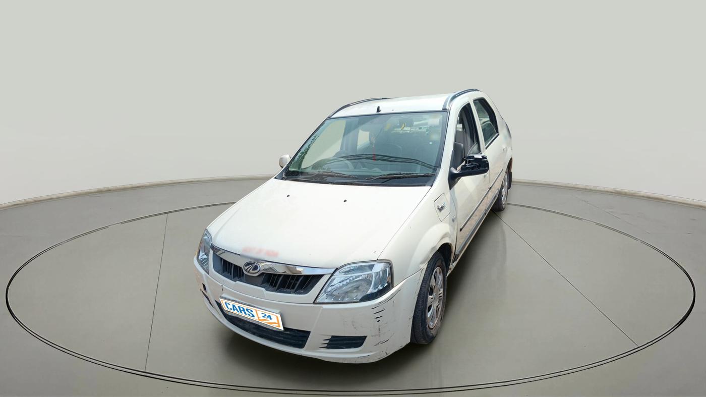 2018 Mahindra E VERITO D2, Electric, Automatic, 74,941 km, exterior