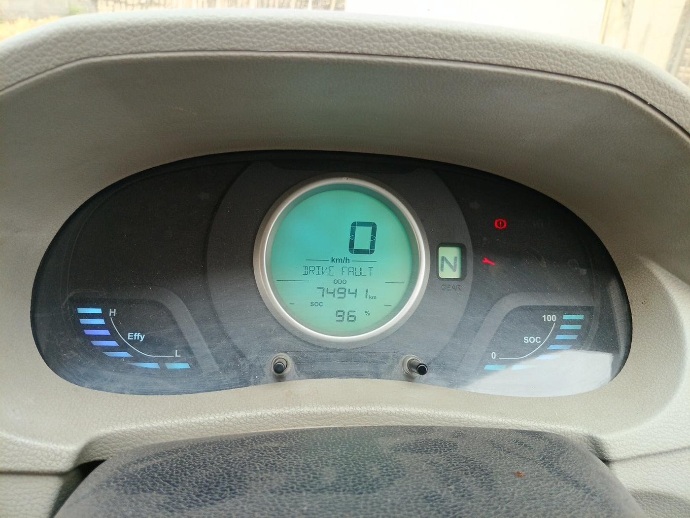2018 Mahindra E VERITO D2, Electric, Automatic, 74,941 km, interior