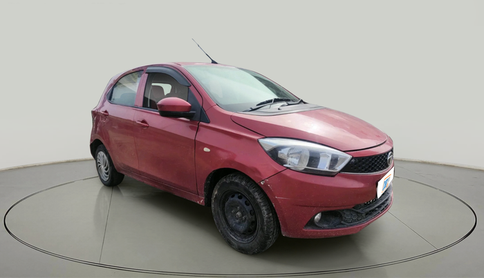 2017 Tata Tiago XT PETROL, Petrol, Manual, 1,02,555 km, exterior