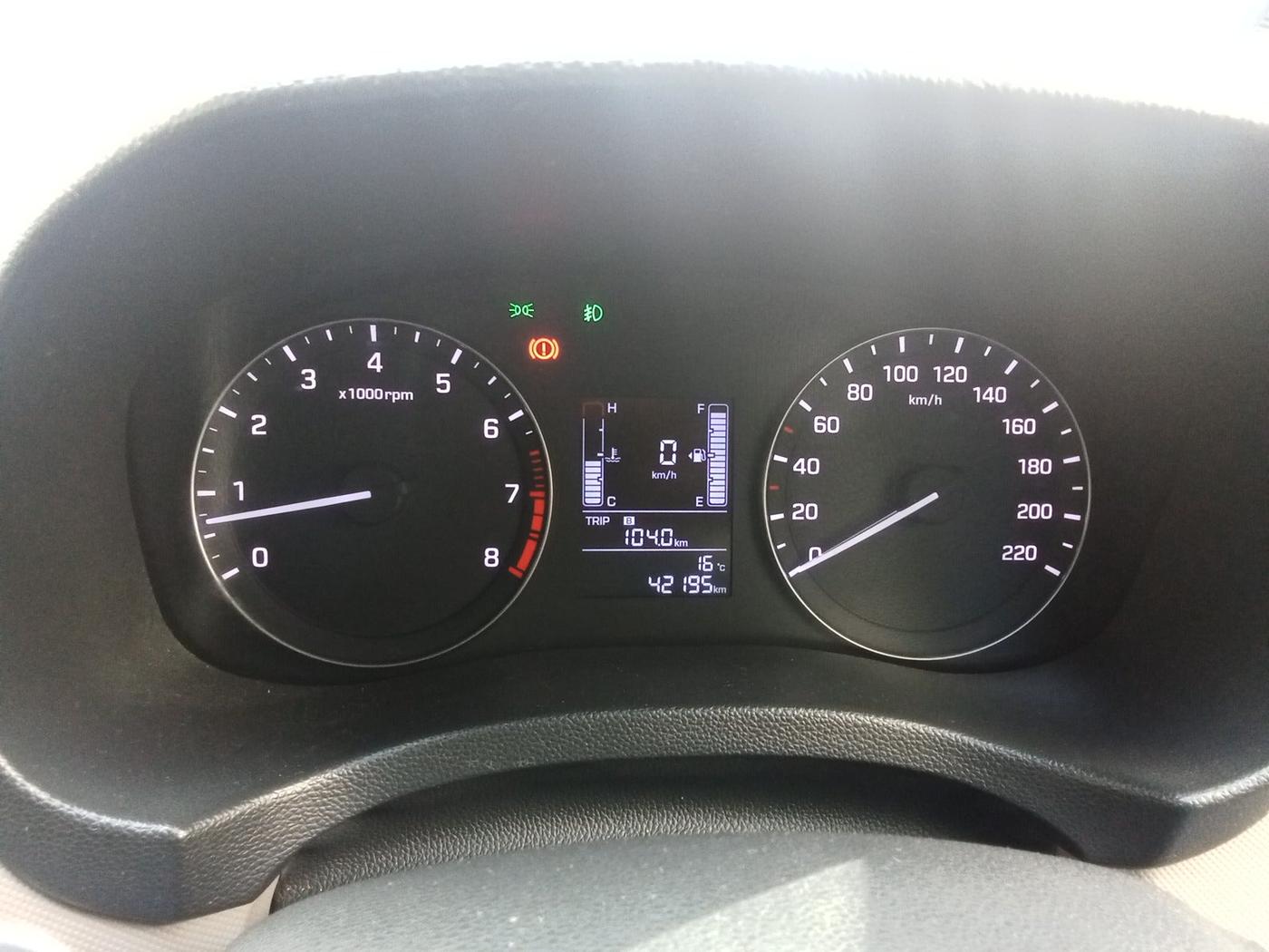 2016 Hyundai Creta SX PLUS 1.6 PETROL, Petrol, Manual, 42,195 km, interior