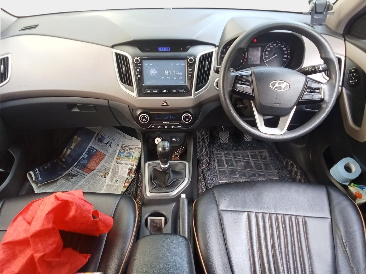 2016 Hyundai Creta SX PLUS 1.6 PETROL, Petrol, Manual, 42,195 km, interior