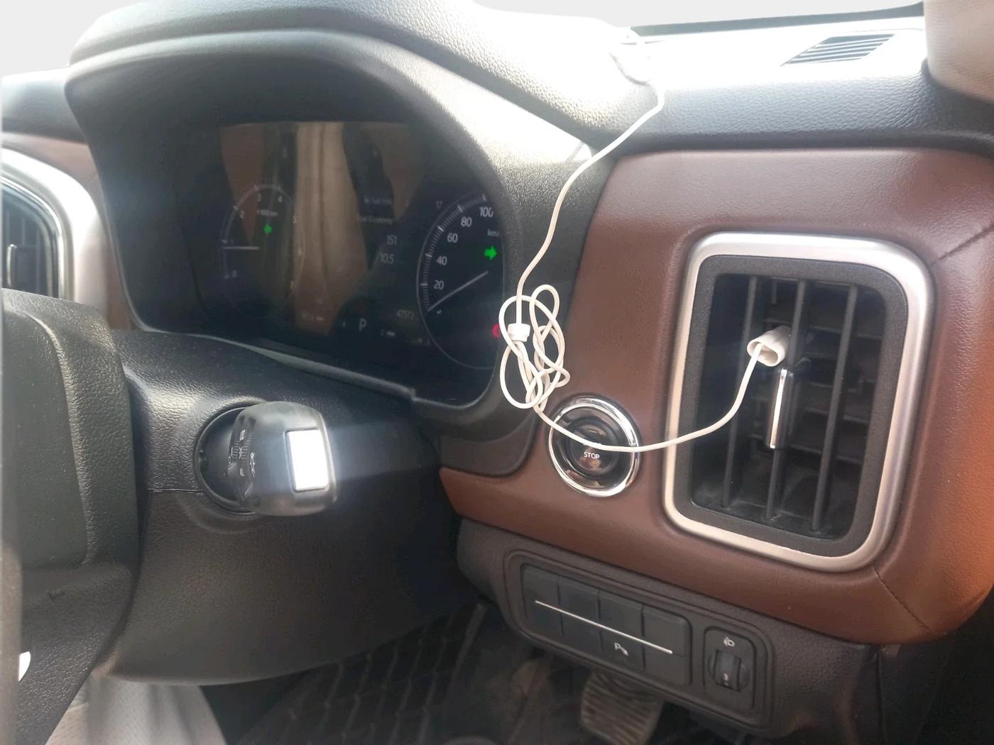 2022 Mahindra SCORPIO-N Z8 L DIESEL AT 2WD 6 STR, Diesel, Automatic, 47,572 km, interior