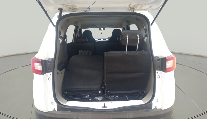 2024 Renault TRIBER RXZ AMT, Petrol, Automatic, 12,874 km, exterior