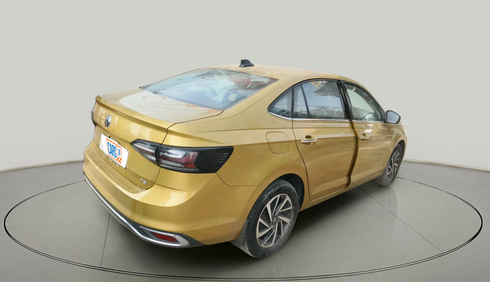 2022 Volkswagen VIRTUS TOPLINE TSI 1.0 MT, Petrol, Manual, 21,153 km, exterior