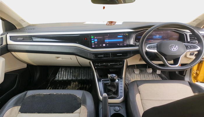 2022 Volkswagen VIRTUS TOPLINE TSI 1.0 MT, Petrol, Manual, 21,153 km, interior