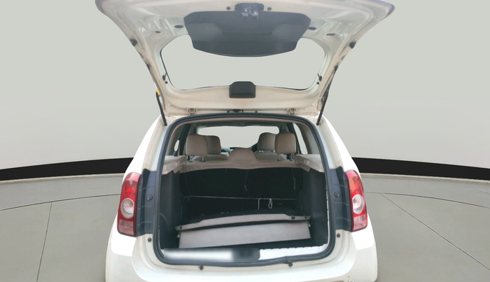 2014 Renault Duster 85 PS RXL DIESEL, Diesel, Manual, 1,30,100 km, exterior