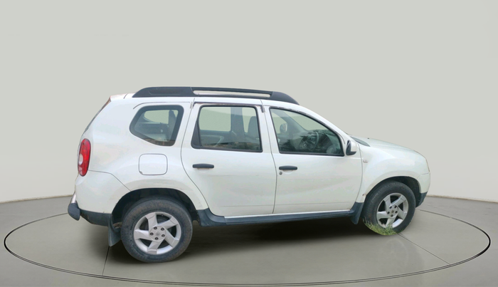 2014 Renault Duster 85 PS RXL DIESEL, Diesel, Manual, 1,30,100 km, exterior