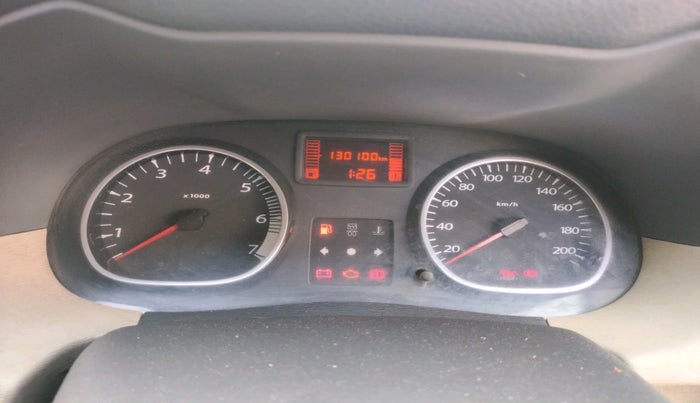 2014 Renault Duster 85 PS RXL DIESEL, Diesel, Manual, 1,30,100 km, interior