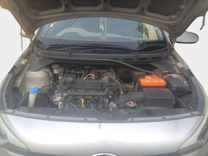 2018 Hyundai Elite i20 MAGNA EXECUTIVE 1.2, Petrol, Manual, 1,18,755 km, exterior