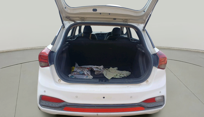 2020 Hyundai Elite i20 MAGNA PLUS 1.2, Petrol, Manual, 40,963 km, exterior