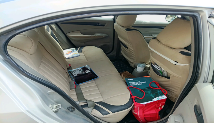 2010 Honda City 1.5L I-VTEC E MT, Petrol, Manual, 2,17,206 km, interior