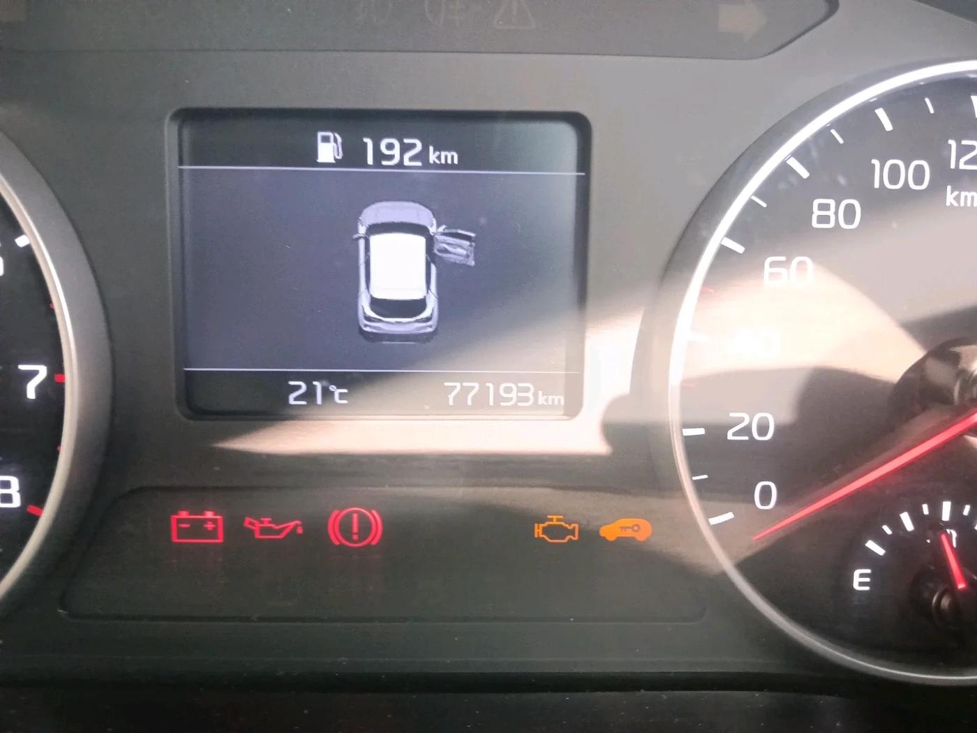 2020 KIA SELTOS HTK PLUS 1.5, Petrol, Manual, 78,000 km, interior