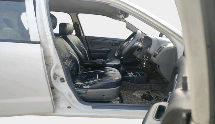 2011 Maruti Alto LXI, Petrol, Manual, 85,355 km, interior