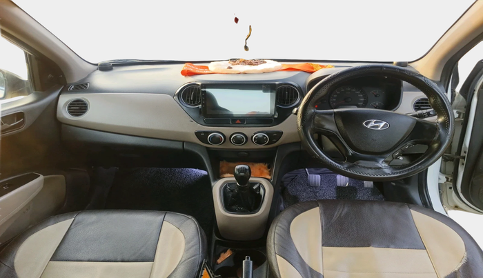 2016 Hyundai Xcent S 1.2, Petrol, Manual, 89,559 km, interior