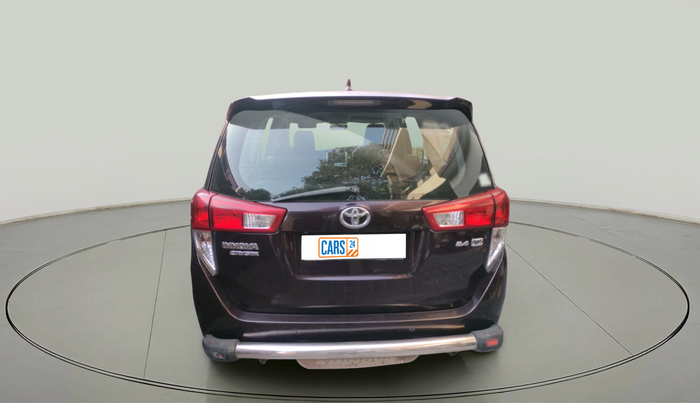 2017 Toyota Innova Crysta 2.4 VX 7 STR, Diesel, Manual, 1,08,722 km, exterior