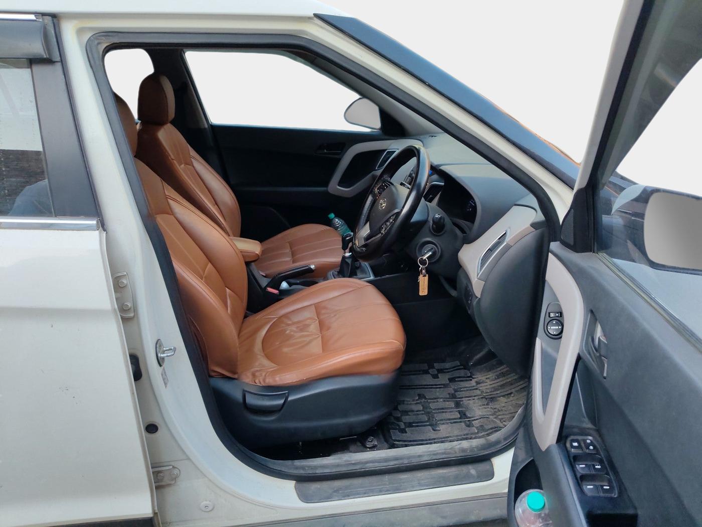 2016 Hyundai Creta S PLUS 1.4 DIESEL, Diesel, Manual, 1,08,906 km, interior