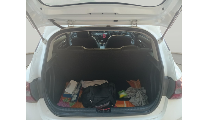 2021 Hyundai NEW I20 MAGNA 1.2 MT, Petrol, Manual, 57,832 km, exterior