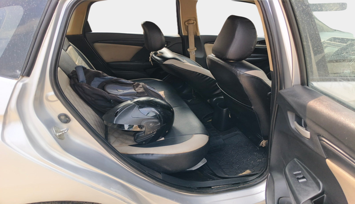 2017 Honda Jazz 1.2L I-VTEC SV, Petrol, Manual, 1,17,167 km, interior